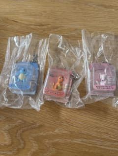 ポケモン　ポケプラブリスターマスコットチャーム　ゼニガメ　ヒトカゲ　ミュウのサムネイル