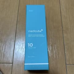 k*a様 medicube AZELAIC ACID DEEP CLEAN FOのサムネイル