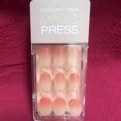 DASHING DIVA MAGIC PRESS ネイルチップのサムネイル