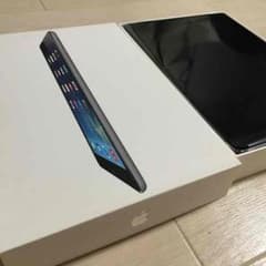 送料無料□新品未使用□au iPadAir64GBスペースグレイ□のサムネイル