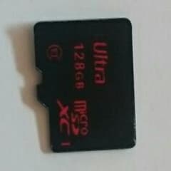Microsd 128GBを出品します（ でも中身は4GB）のサムネイル