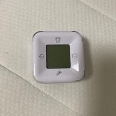 デジタル置時計 多機能 コンパクト ホワイトのサムネイル