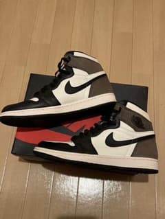 AIR JORDAN 1 RETRO HIGH OG ダークモカのサムネイル