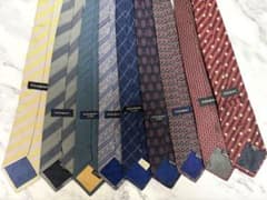 이브산 로랑 넥타이 묶음 판매 Yves Saint Laurent