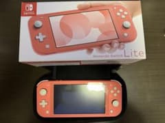 N.SWITCH LITE コーラル　64GBメモリーカード付きのサムネイル