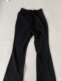GUブラック フレアパンツ ゴムウエストのサムネイル