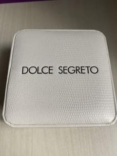 Dolce SEGRETO 腕時計のサムネイル