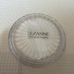 CEZANNE うるふわ仕上げパウダー 01 ルーセントベージュのサムネイル