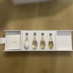 Dior J'adore ミニチュア香水セットのサムネイル