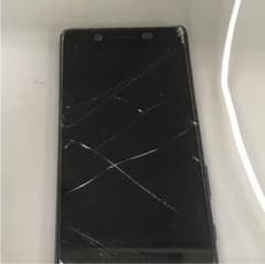 Xperia Z5 SOV32 画面割れのサムネイル