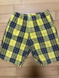 GOODENOUGH チェック柄 ショートパンツ イエロー　sizeL GOODENOUGH チェック柄 ショートパンツ イエロー sizeL - メルカリ