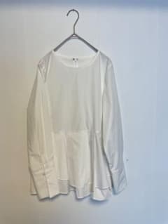 ※美品※ur's ユアーズ　ブラウスのサムネイル