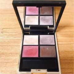 SUQQU デザイニングカラーアイズ アイシャドウのサムネイル