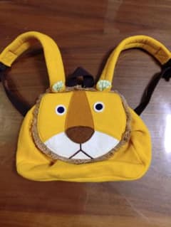 klädskåp ライオン リュック イエローのサムネイル
