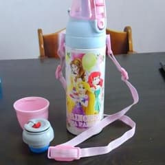 ディズニープリンセス　水筒ステンレスのサムネイル