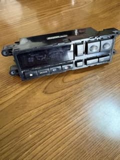 な*お様 日産 スカイライン エアコンスイッチパネルのサムネイル