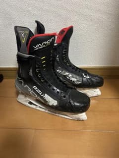 Bauer Vapor Hyperlite アイスホッケー靴のサムネイル