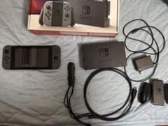 【ジャンク品】Nintendo Switch 本体 グレー 付属品付きのサムネイル