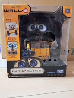 ダンシングフィギュア WALL.E(ウォーリー) - メルカリ