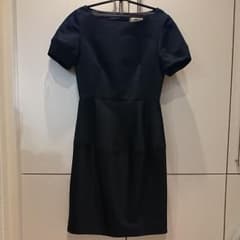 美品 ワンピース 紺 ワンピース ネイビー 試着のみのサムネイル