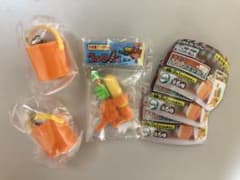 レトロ水鉄砲マスコット　ガチャ　ミニチュアのサムネイル
