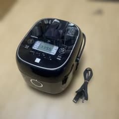 【販売終了しました。ありがとうございます。】TOSHIBA　3合炊き　IH炊飯器　RC-5XE3　2017年製　中古品　/　エディオン　ビックカメラ　リサイクルショップ　 TOSHIBA RC-5E7X IH炊飯器 3合炊き 2021年モデル - メルカリ