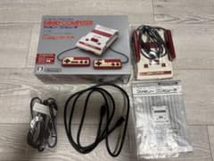 ニンテンドークラシックミニ ファミリーコンピュータ 本体のサムネイル