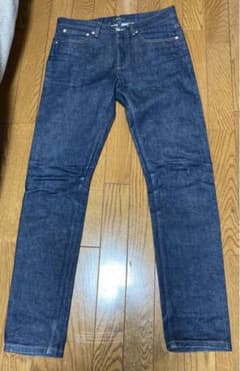 A.P.C プチニュースタンダード　　w29のサムネイル
