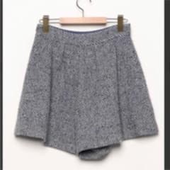 ショートパンツのサムネイル