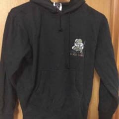 パーカーのサムネイル