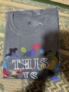 This is 嵐　グッズ　グレーTシャツのサムネイル