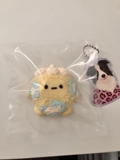 美品♡ドンドンminiいちごスクイーズのサムネイル