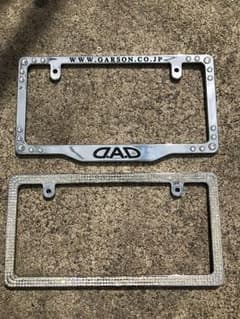 DAD ギャルソンナンバープレートのサムネイル