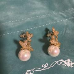 バタフライ パール ピアス ゴールドのサムネイル