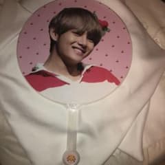 BTS V うちわのサムネイル