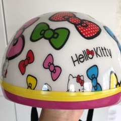 キティ自転車用ヘルメットのサムネイル