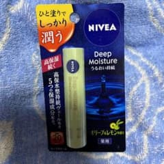 ニベア ディ－プモイスチャーリップオリーブ＆レモンのサムネイル
