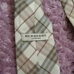 BURBERRY　ネクタイのサムネイル