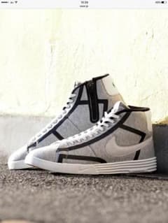 新品 NIKE ナイキ ルナ ブレザーのサムネイル