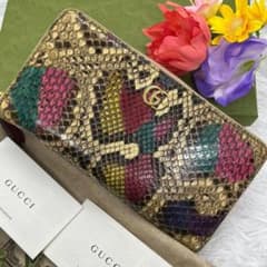 希少/美品✨️グッチ 長財布 GGマーモント パイソン レインボー レザー 付属品完品/極美品✨️グッチ 長財布 GGマーモント パイソン