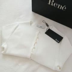 Reneカーディガンパールホワイト 完全新品未使用2024年Rene ♡パールボタン付きカーディガン 七分袖 白