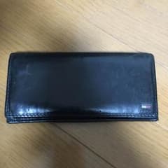 トミーヒルフィガー長財布のサムネイル