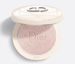 Dior✨ディオールスキン フォーエヴァー クチュール ルミナイザー 02のサムネイル
