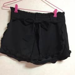 シンシア  黒  ショートパンツのサムネイル