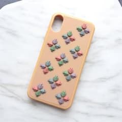 ベージュ 花柄 iPhoneケースのサムネイル