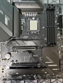 i9 13900K + MAG B760 TOMAHAWK セット i9 13900K + MAG B760 TOMAHAWK セット - メルカリ