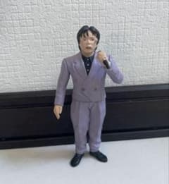 田中秀和 ケロちゃん リングアナ フィギュア 新日本プロレス - メルカリ