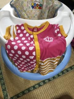 ロンパースのサムネイル