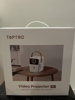 バッテリー内蔵 プロジェクター B1 - メルカリ