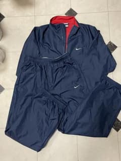 ナイキ　シャカシャカ上下セットのサムネイル